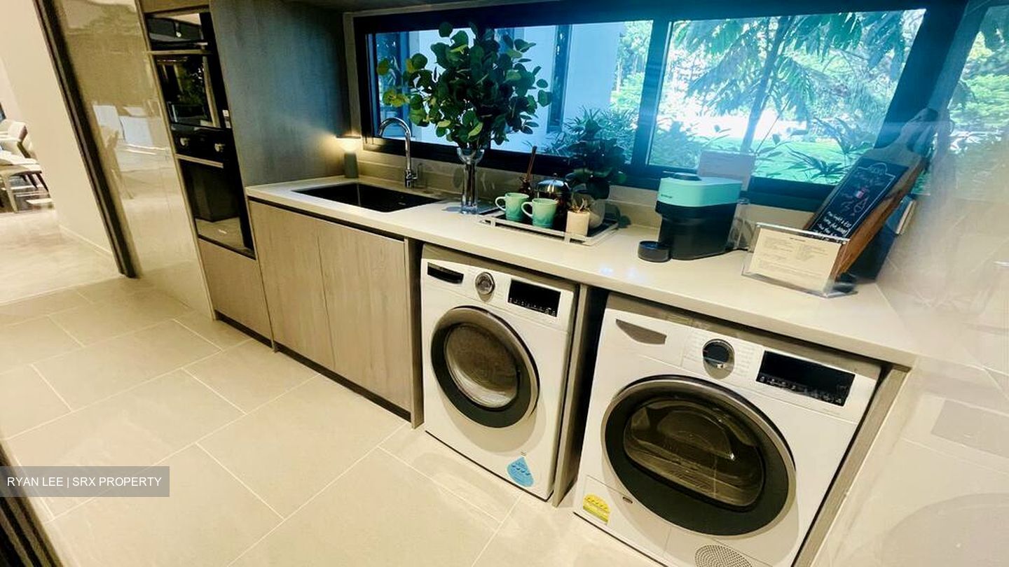 The LakeGarden Residences (D22), Condominium #465392551